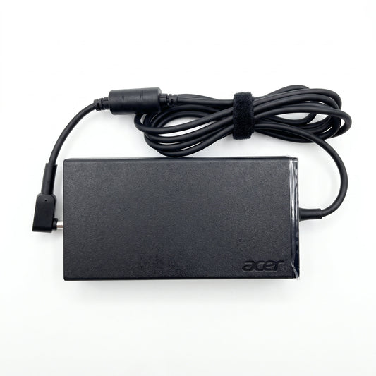 Cargador para Laptop Acer 135W 6.92A – Pin 5.5×1.7 mm | OEM Premium - reverso