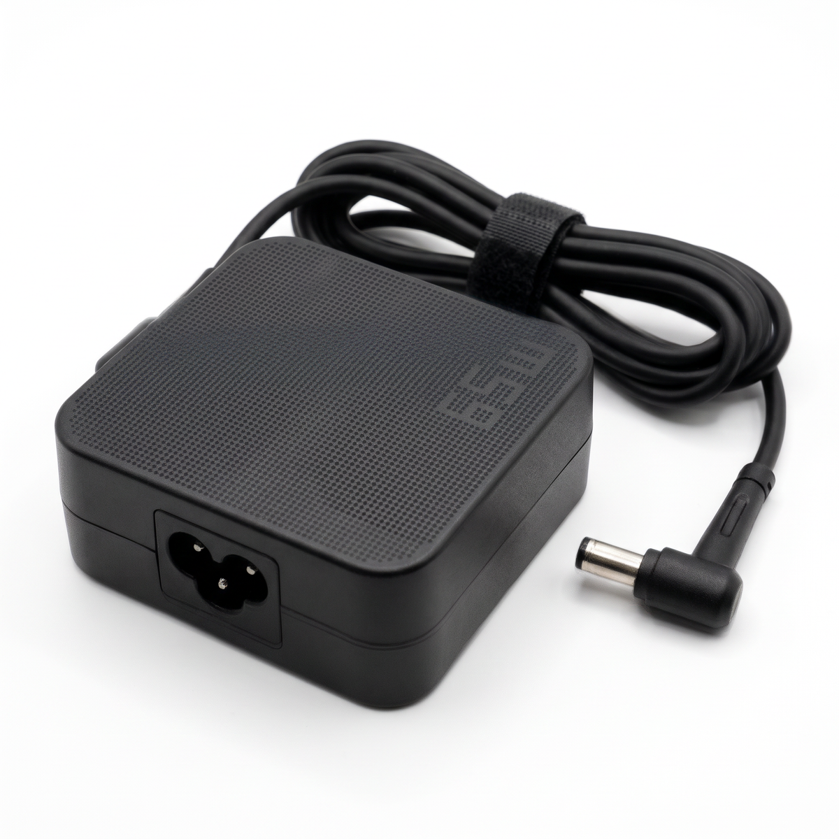 Cargador Asus Moderno 65W 3.42A – Pin 5.5×2.5 mm – vista lateral